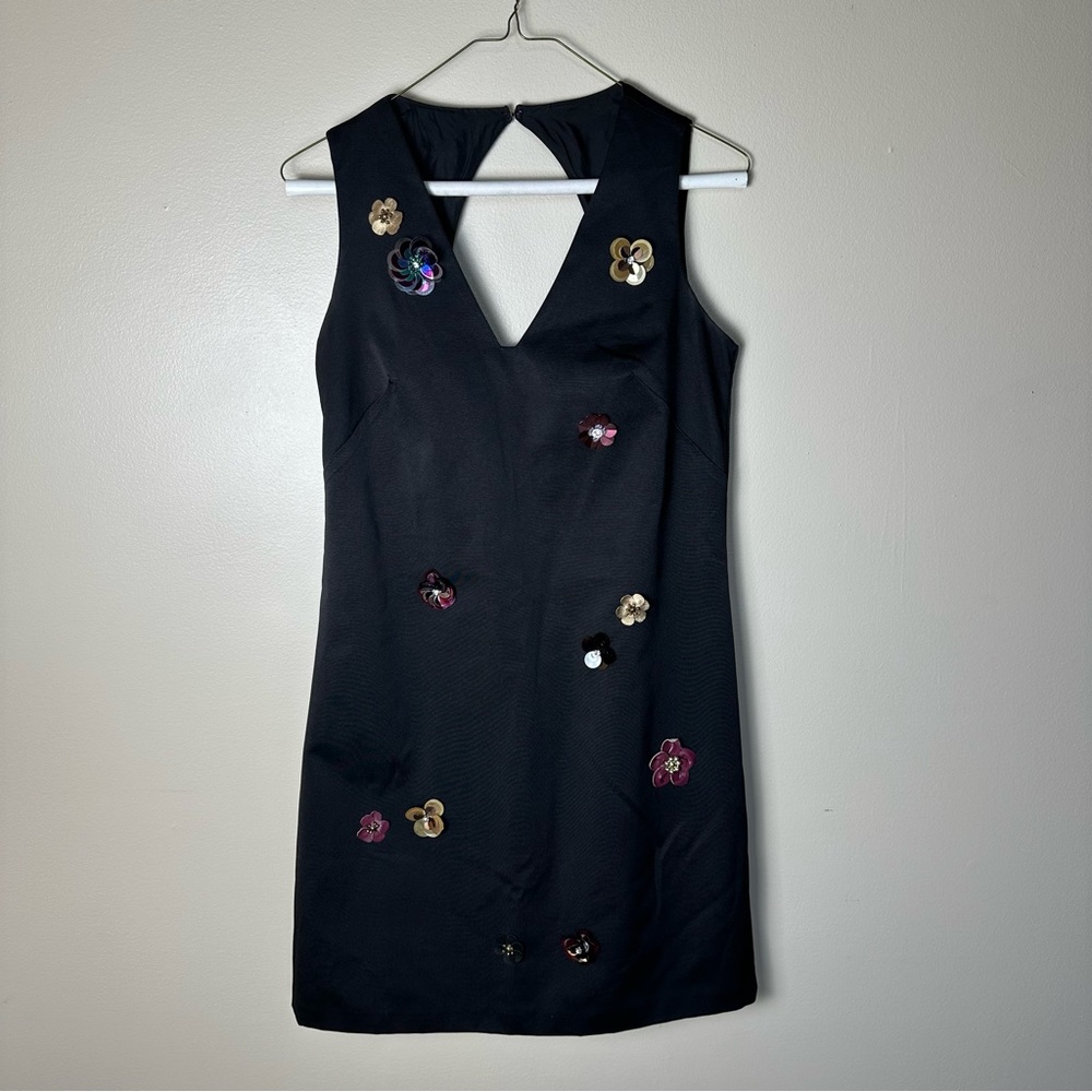 Nicole Miller 3D Flower Sequin Sleeveless Black Cocktail Dress